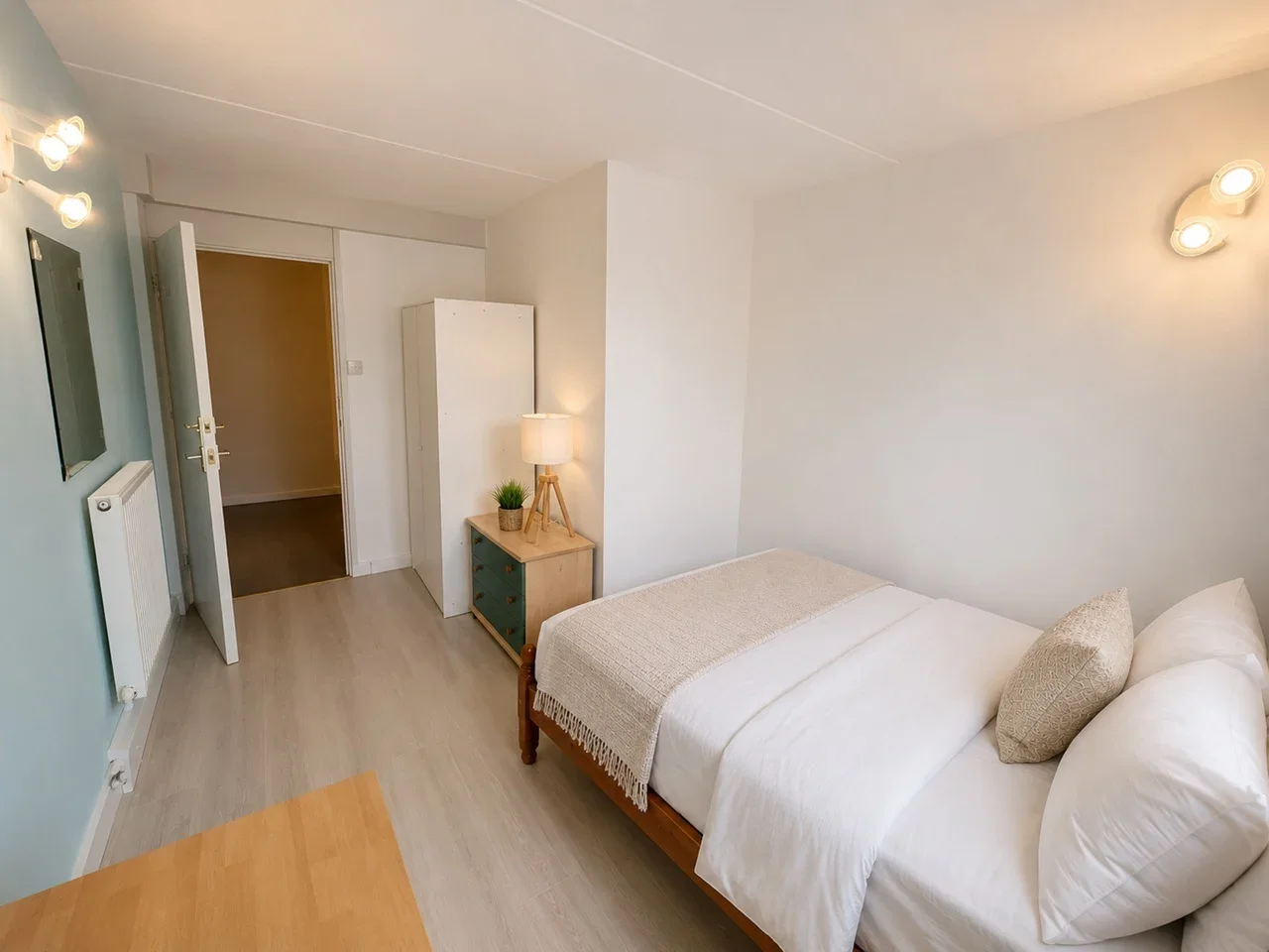 Room Charlotte Despard Avenue in Greater London