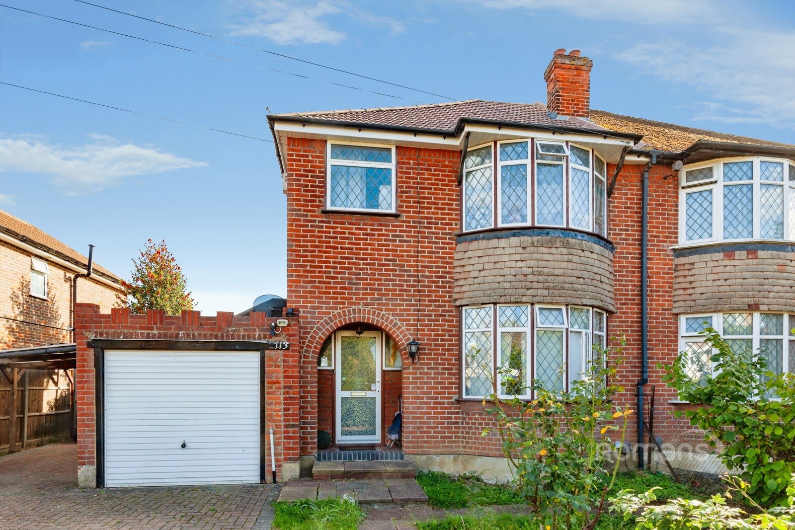 House Dedworth Road in Windsor