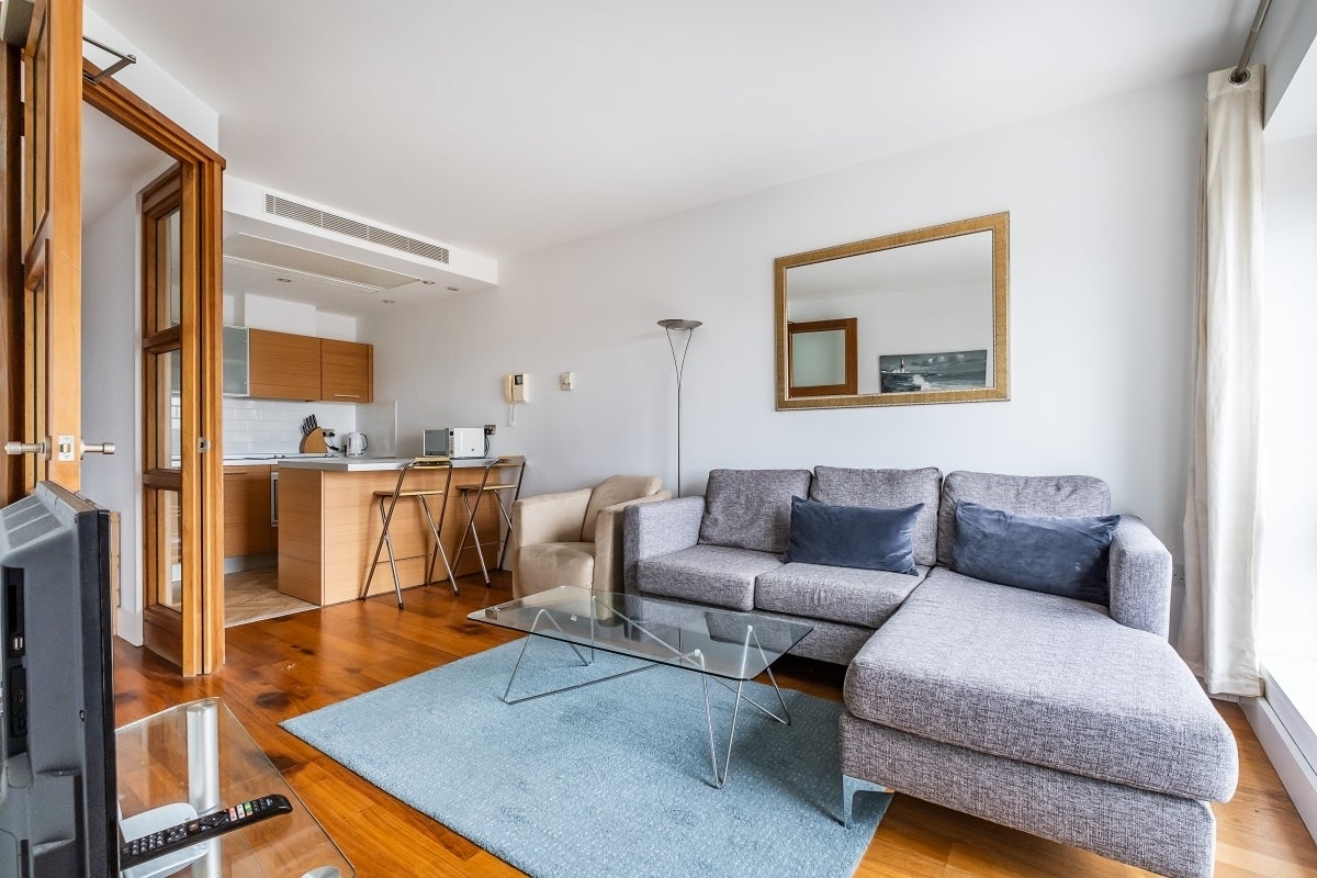 Flat Praed Street in City of Westminster