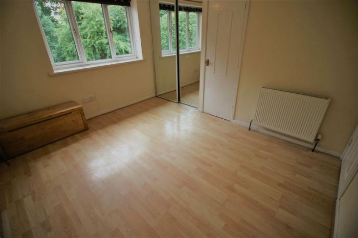 Flat Tyning Close in Wolverhampton