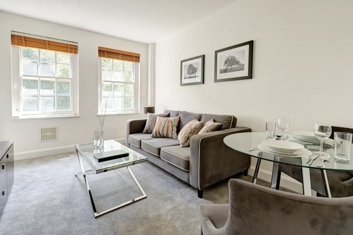 Flat Fulham Road in Greater London