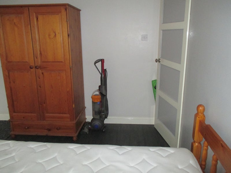 Room Wentworth Road in Rugby