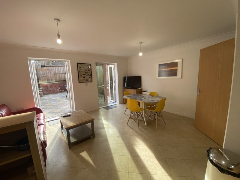 Room Bramley Hill in Ipswich