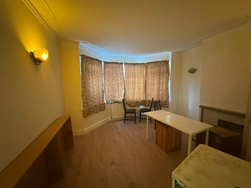 Room Hartley Avenue in Southampton