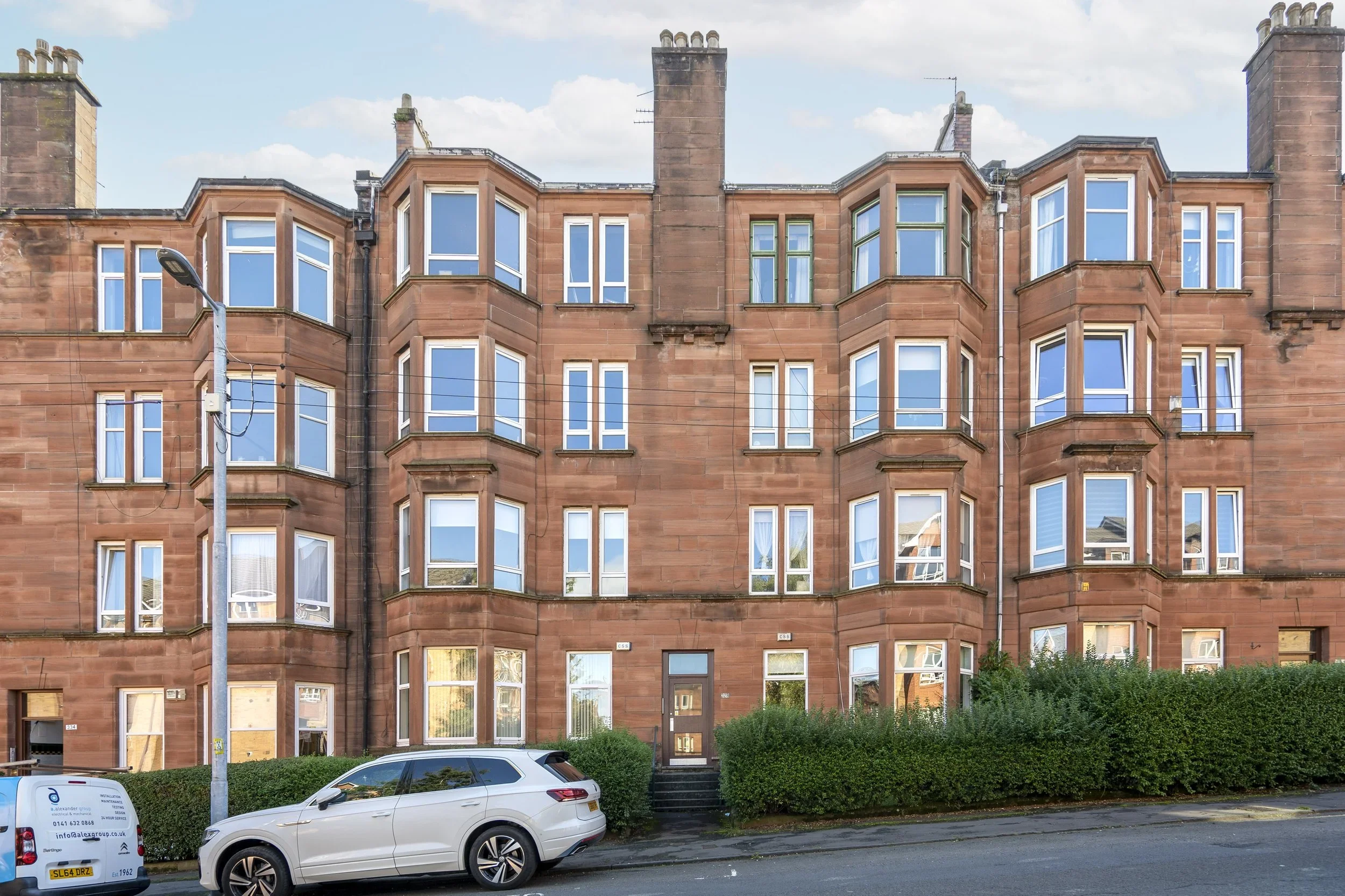 Flat Golfhill Drive in Glasgow
