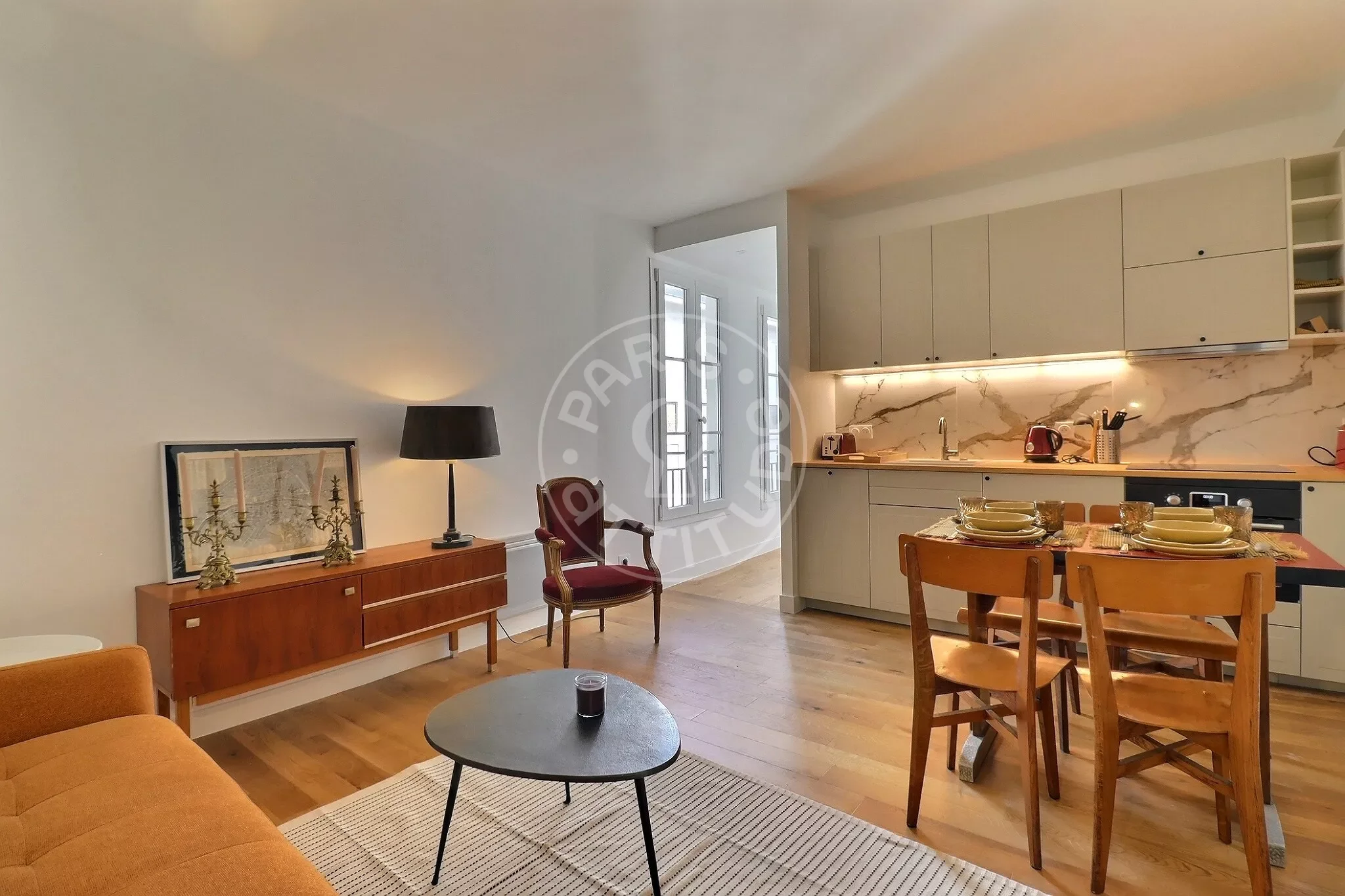 Appartement Rue de la Fontaine au Roi à Paris