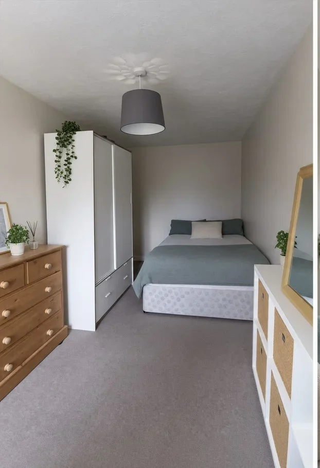 Flat Tauheed Close in Greater London