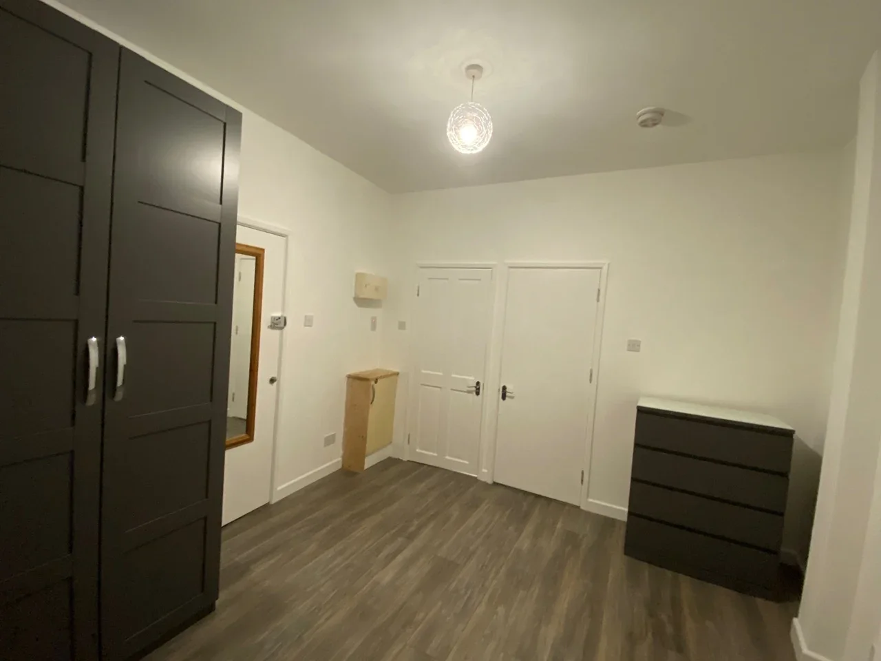 Flat Park Lane in Greater London