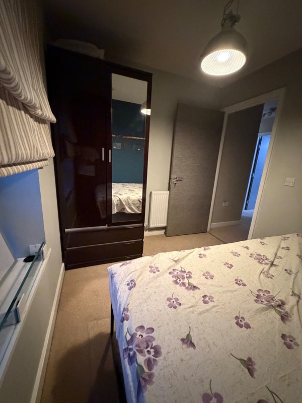 Room Finefield Walk1 in Slough
