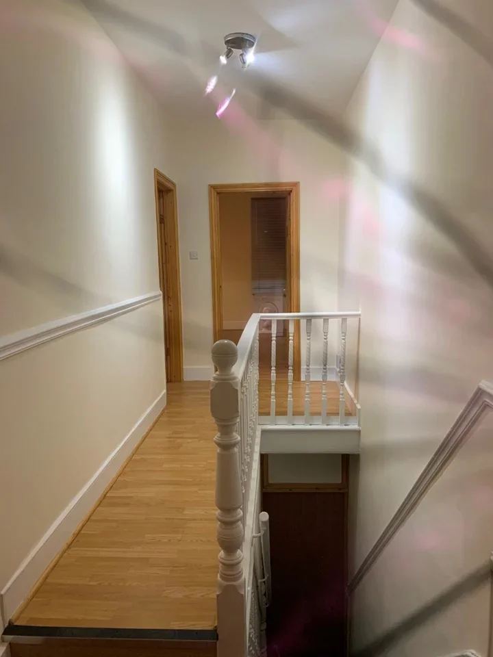 Flat Drayton Road in Greater London