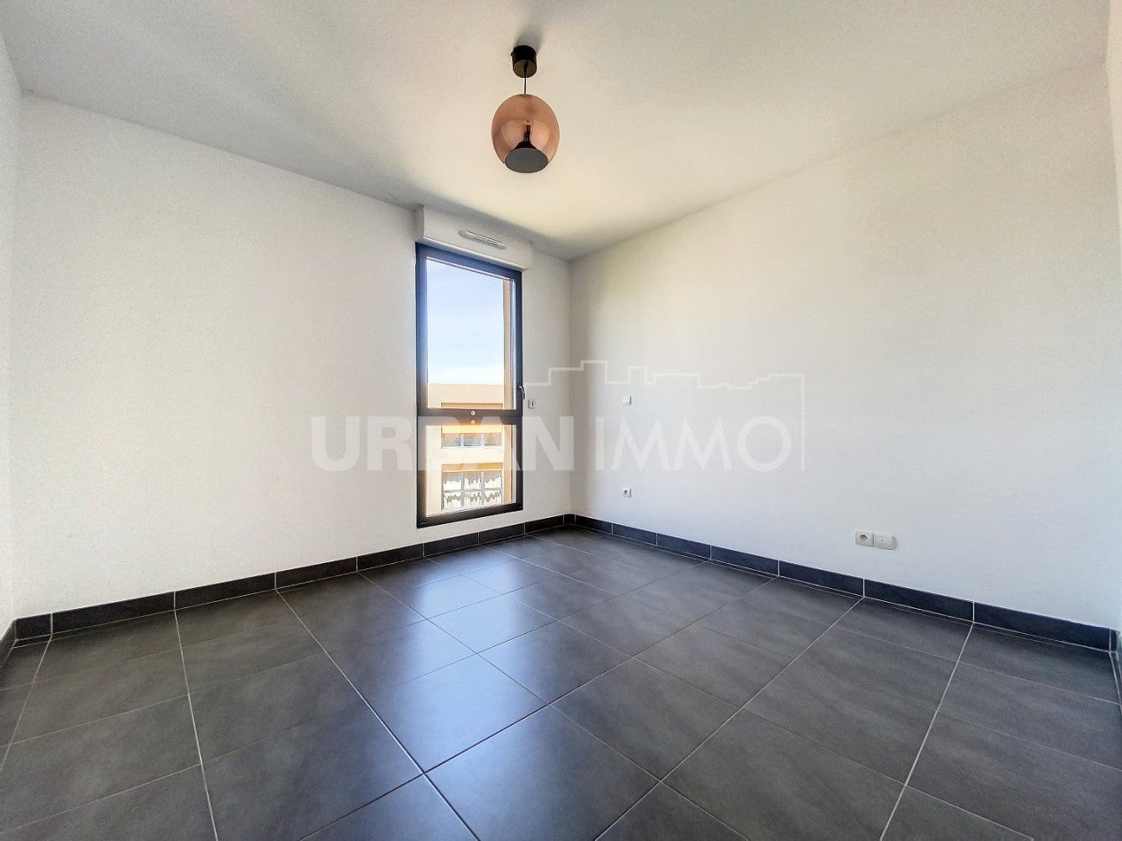 Appartement Square Jean el-Mouhoub Amrouche à Montpellier