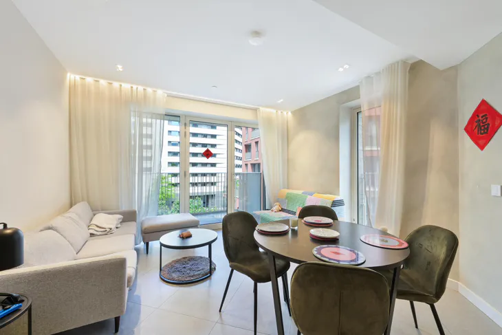 Flat Lewis Cubitt Walk in Greater London
