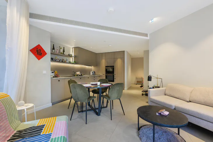 Flat Lewis Cubitt Walk in Greater London