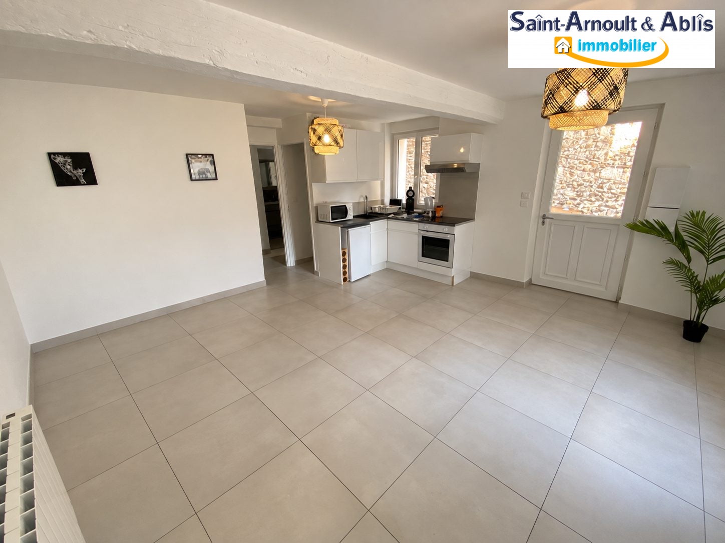 Flat Rue Charles de Gaulle in Saint-Arnoult-en-Yvelines