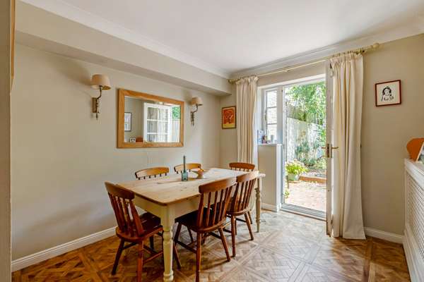 House South Park Mews in Greater London