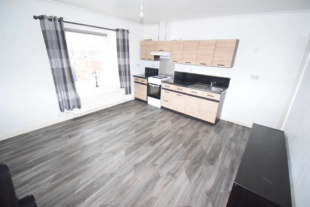 Flat North Street in Ferryhill