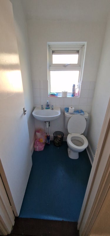 Room Myrtle Road in Ipswich