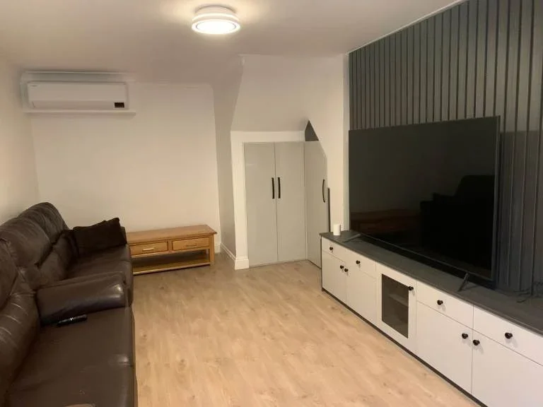 Room Langdon Crescent in Greater London