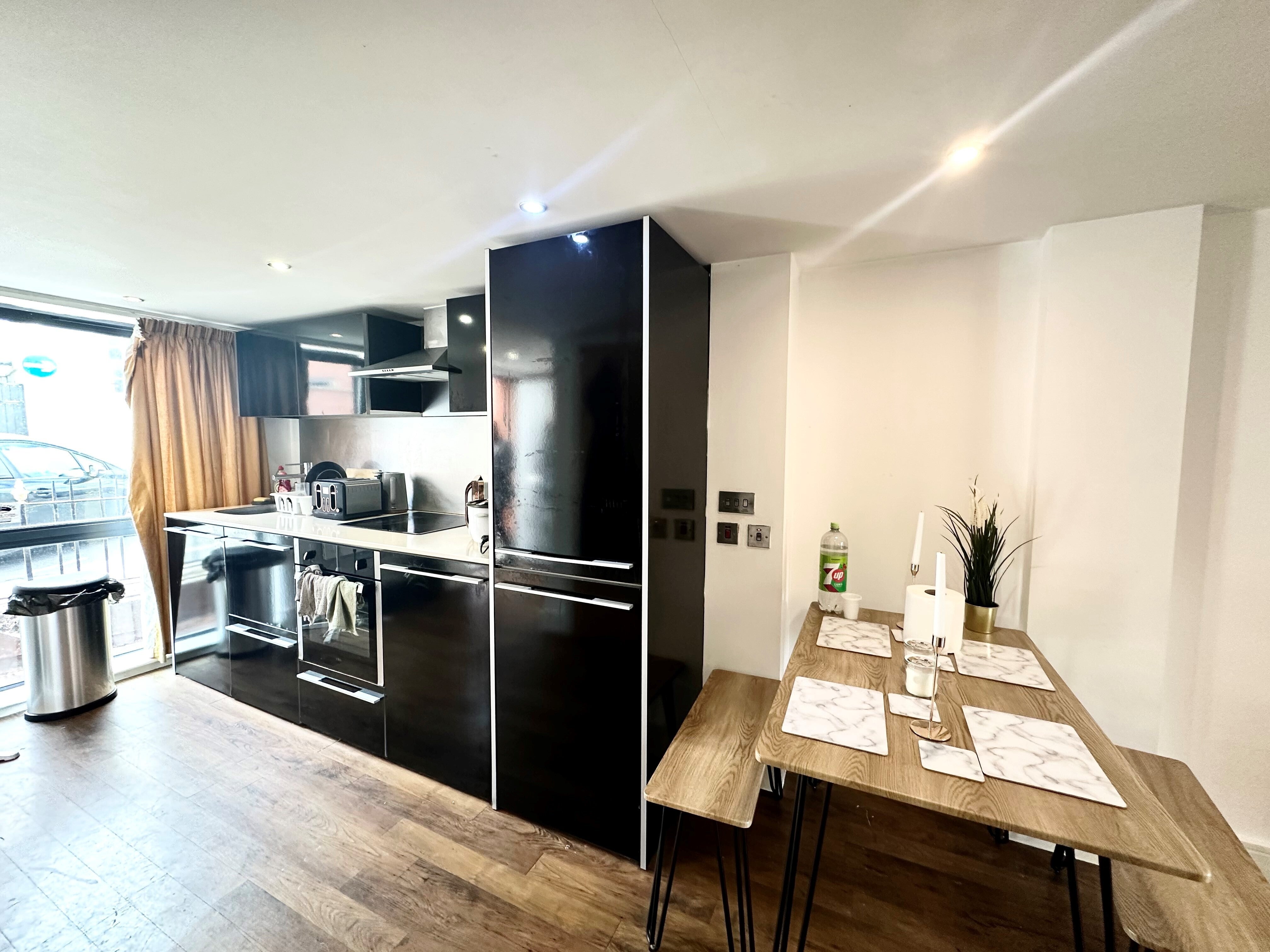 Flat The Ropewalk in Nottingham