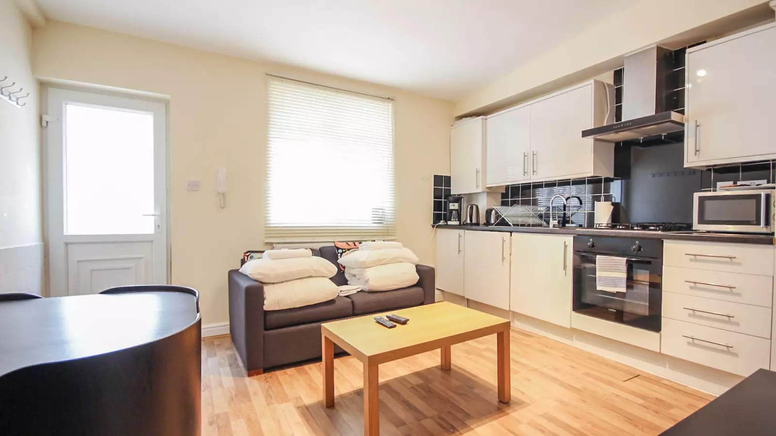 Flat Camden High Street in Greater London