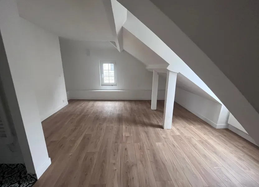 Appartement Rue Notre-Dame-de-Bon-Secours à Compiègne