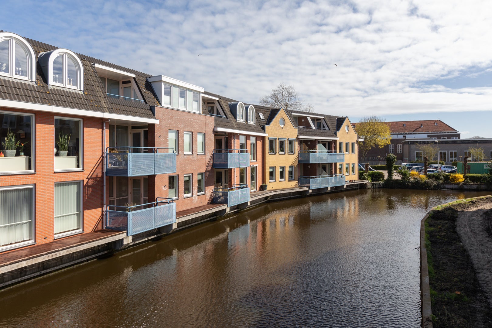 Appartement te koop: Tulpstraat 25, Sneek