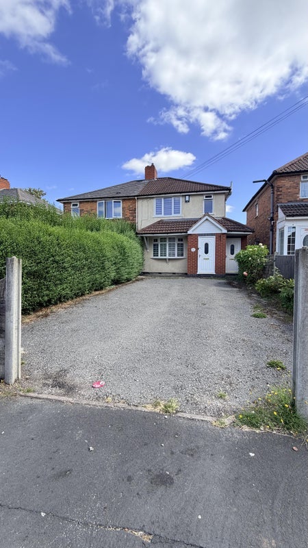 Room Neston Grove in Birmingham