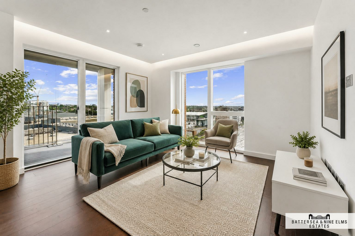 Flat Lanchester Way in Greater London