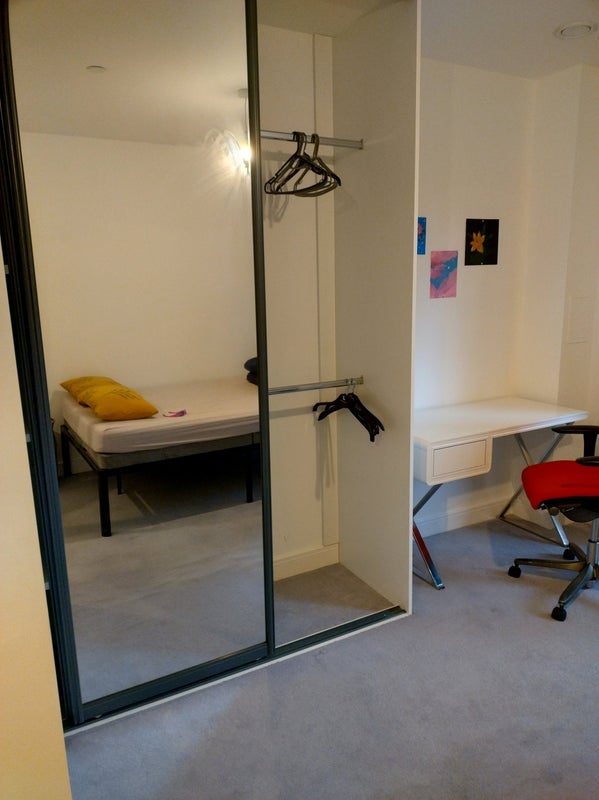 Room Track Street in Greater London