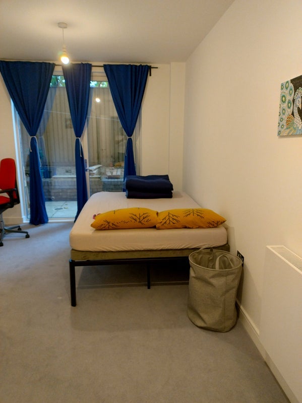Room Track Street in Greater London