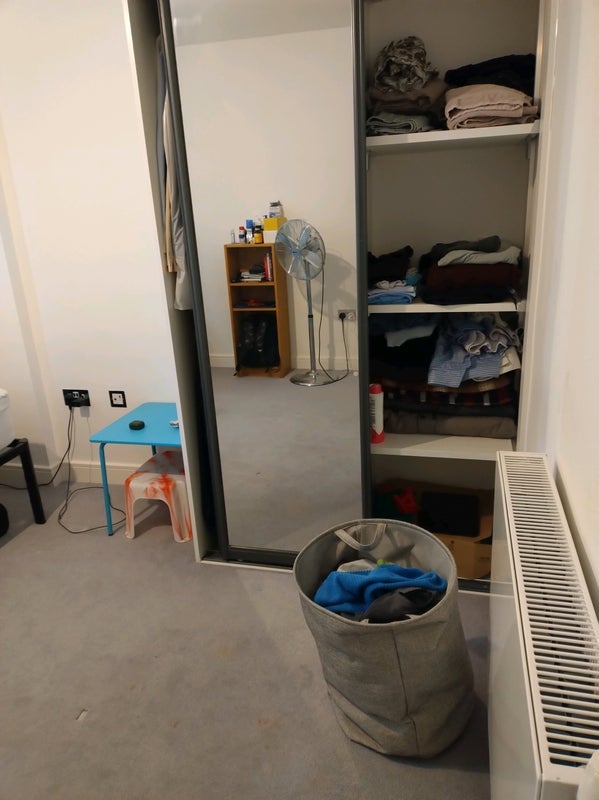 Room Track Street in Greater London