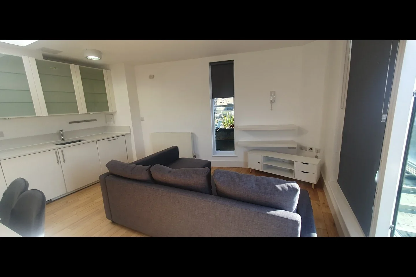 Flat Union Street in Greater London