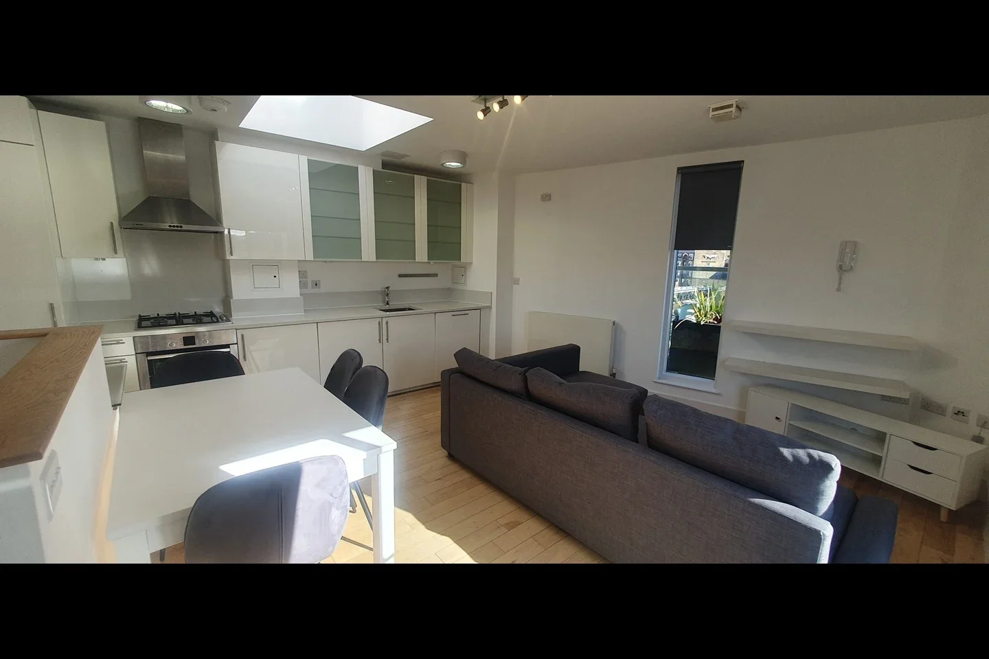 Flat Union Street in Greater London