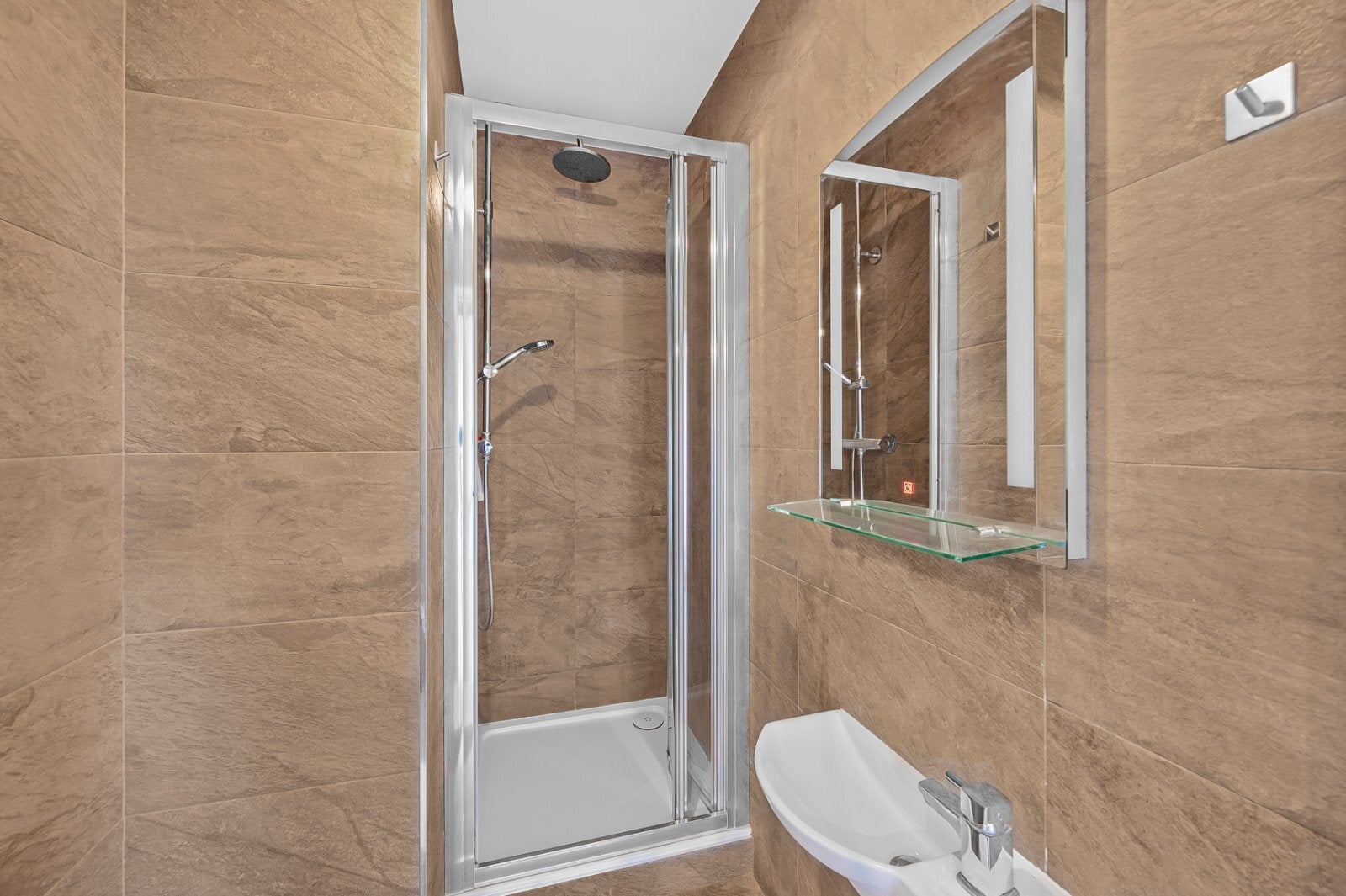 Flat Roehampton Vale in Greater London