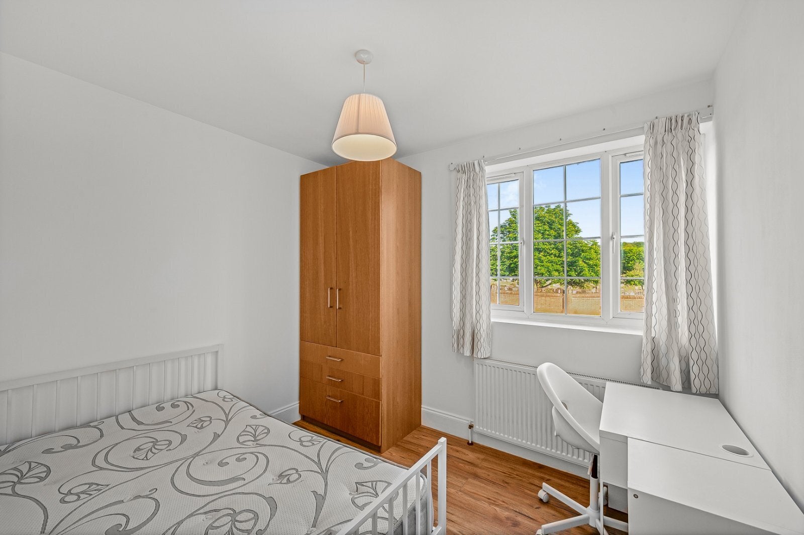 Flat Roehampton Vale in Greater London