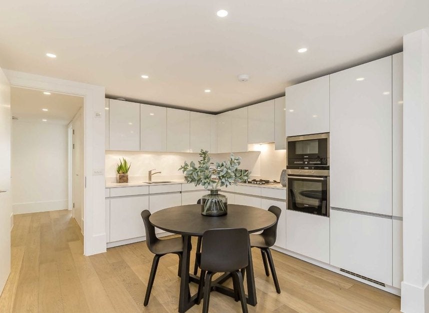 Flat Castlereagh Street in City of Westminster