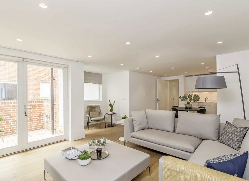 Flat Castlereagh Street in City of Westminster