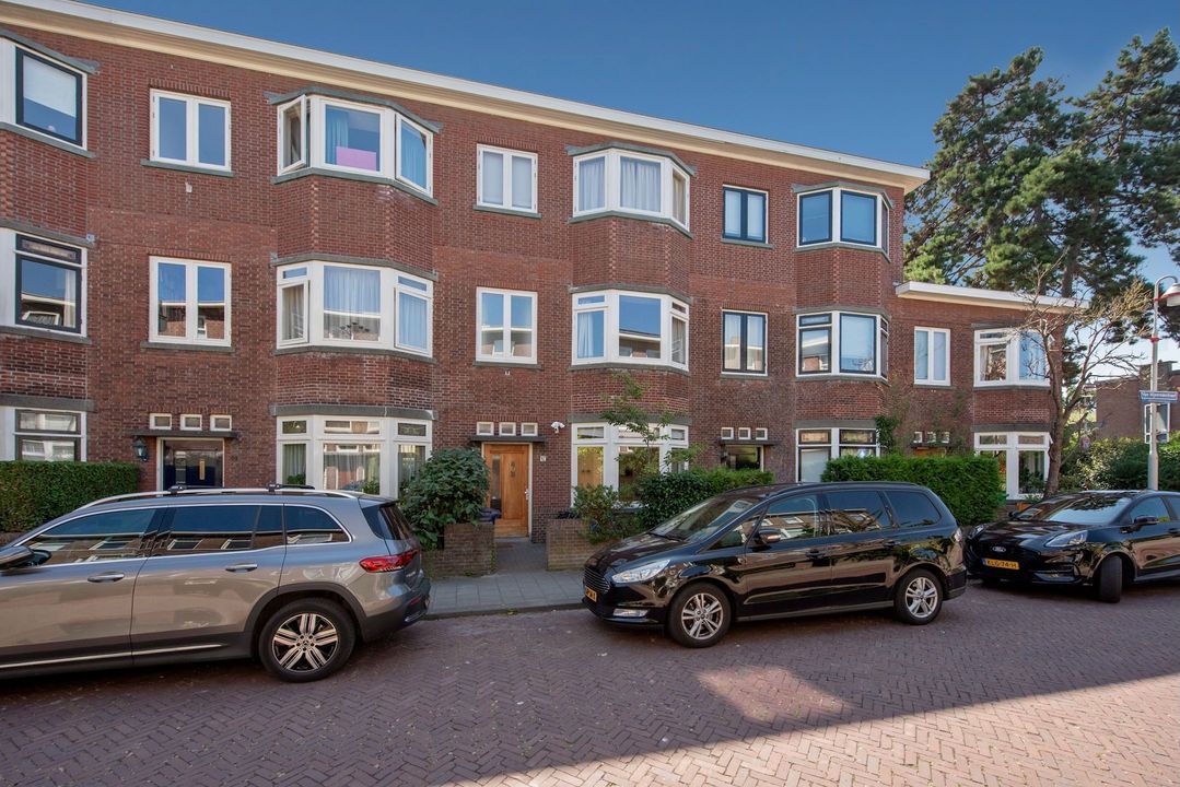 House Van Nijenrodestraat in Den Haag