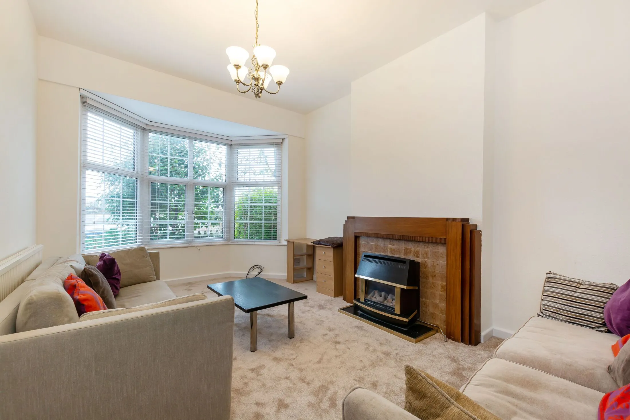 House Daysbrook Road in Greater London
