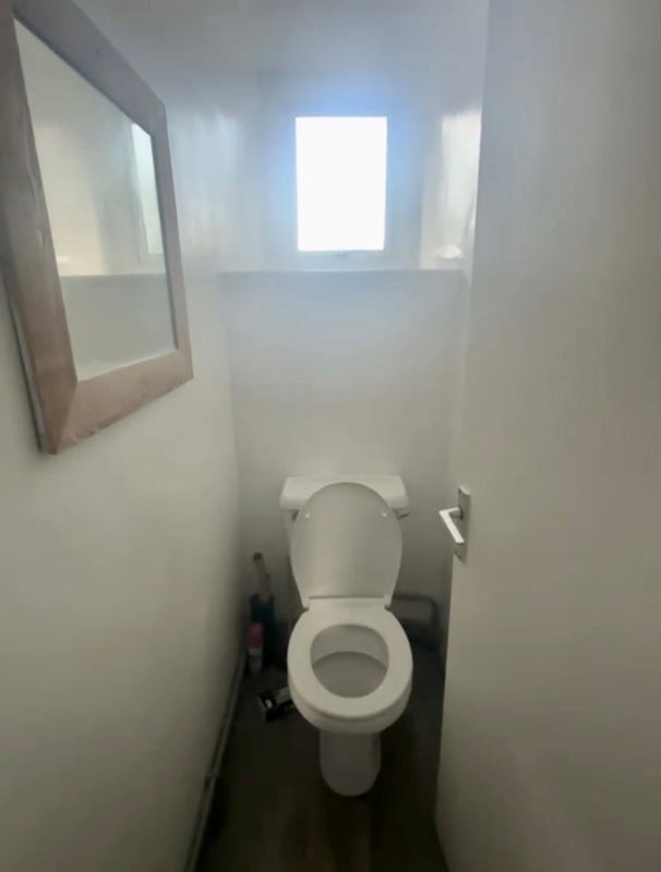 Room Wilson Grove in Greater London
