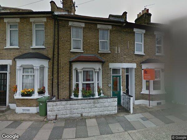 House Vernon Road in Greater London