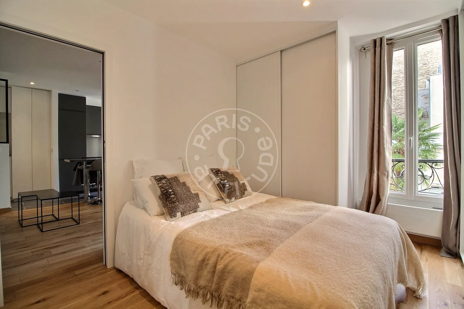 Appartement Rue des Moines à Paris