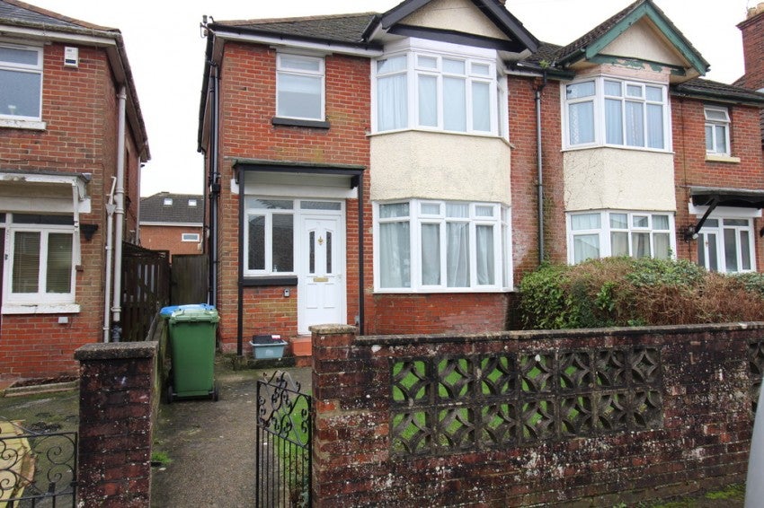 House Mayfield Road in Southampton
