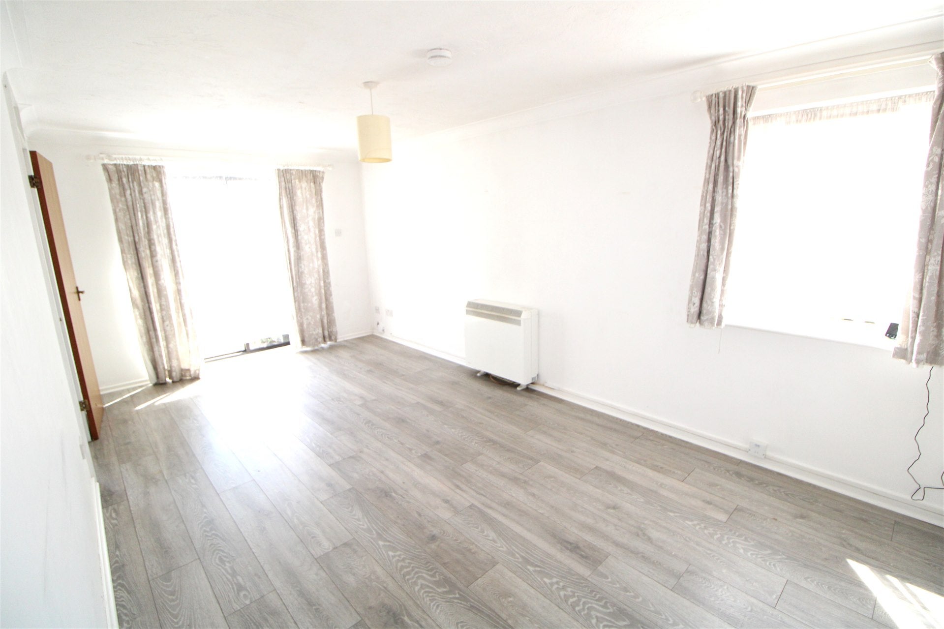 Flat Claremont Heights in Colchester
