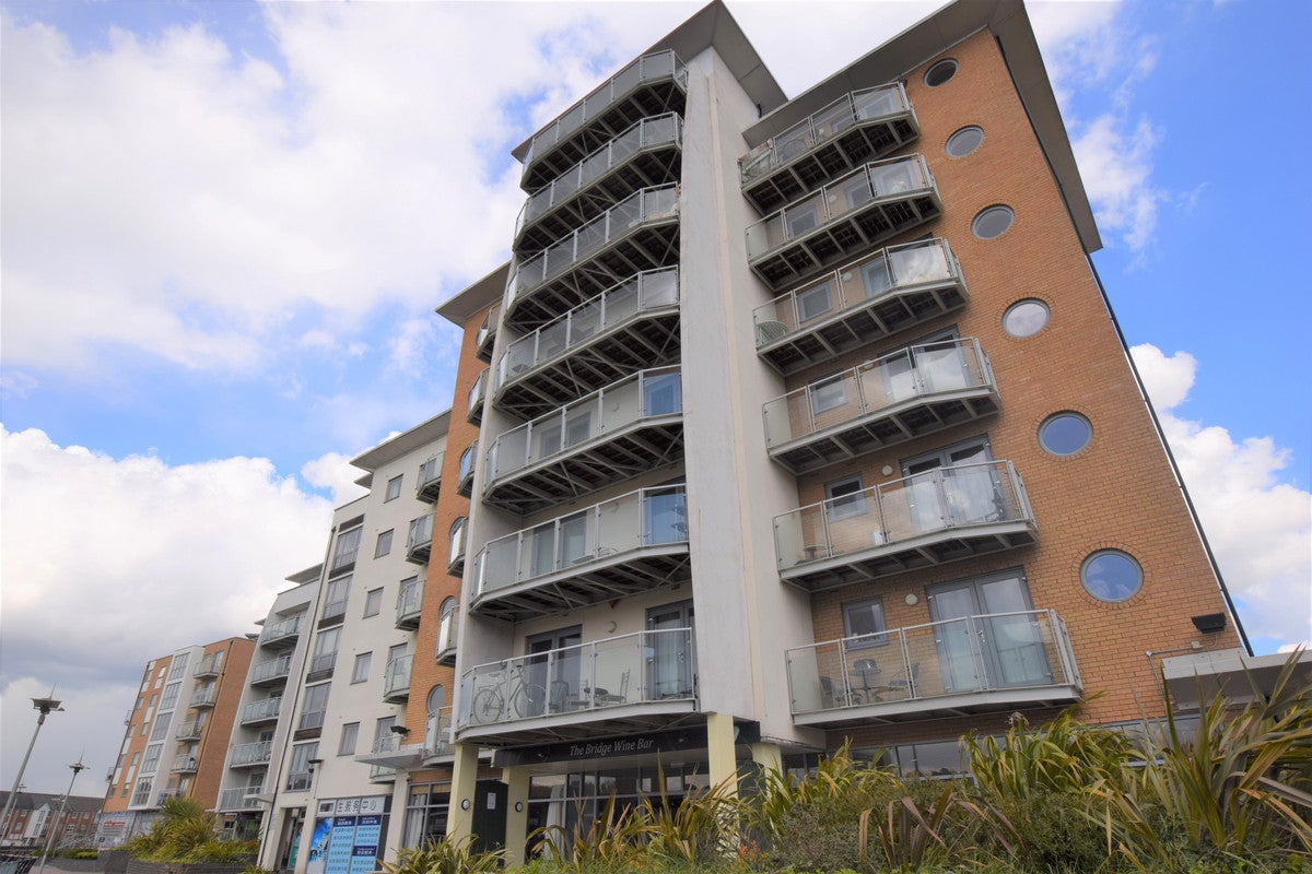 Flat Caelum Drive in Colchester