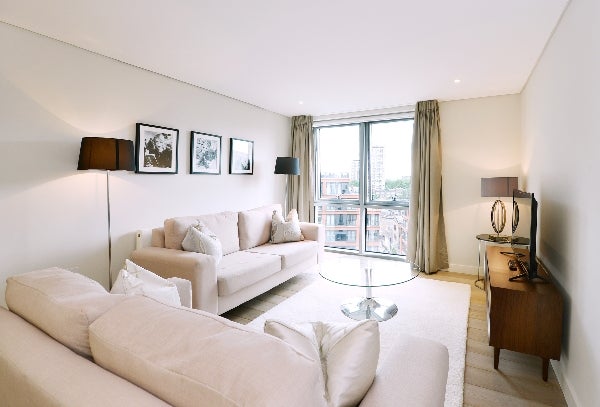 Flat Merchant Square in City of Westminster