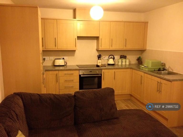 Flat Lochside Road in Forfar
