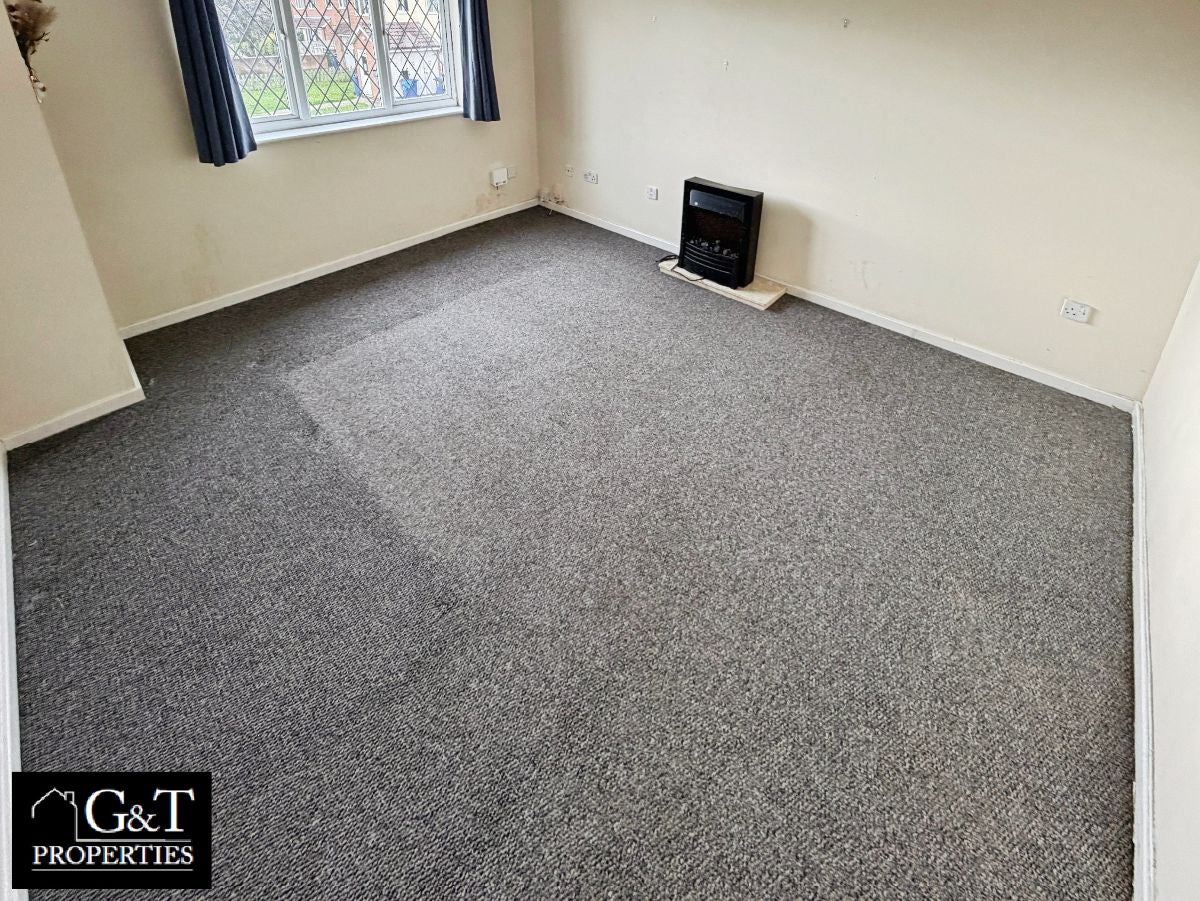 Flat Dadford View in Brierley Hill