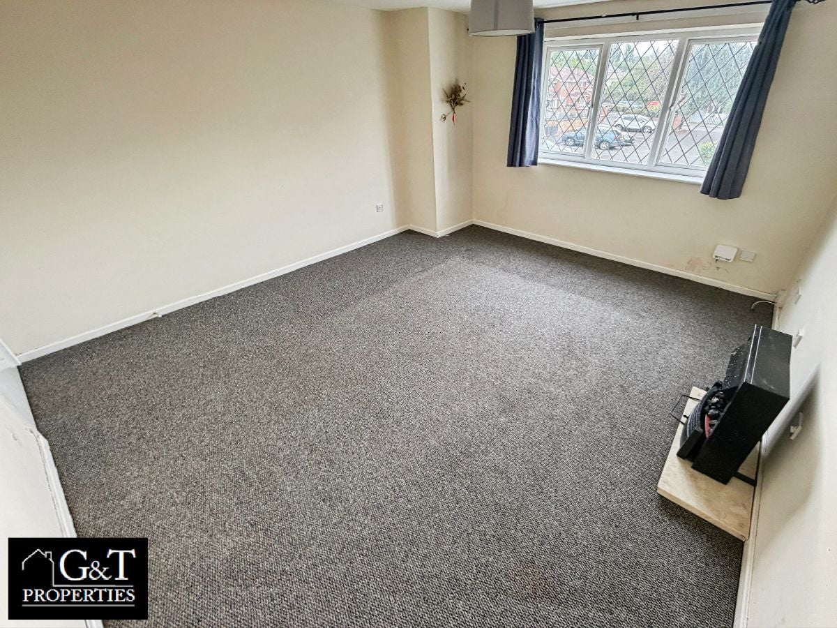 Flat Dadford View in Brierley Hill