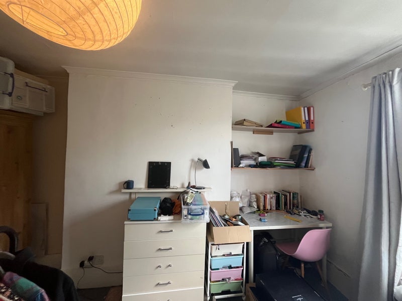 Flat Coldharbour Lane in Greater London